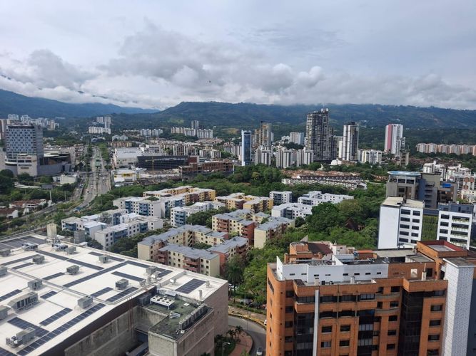 Apartamento de 3 alcobas en arriendo en Baviera, Floridablanca, 160 m² · foto 21 de 21