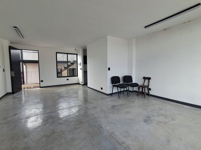 Oficina en arriendo en Primero De Febrero, Pereira, 40 m² · foto 2 de 9