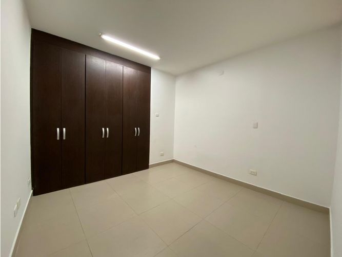 Oficina en arriendo en La Castellana, Armenia, 30 m² · foto 5 de 13