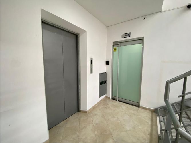 Oficina en arriendo en La Castellana, Armenia, 30 m² · foto 12 de 13