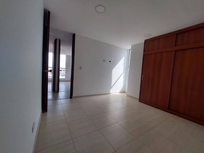Apartamento de 3 alcobas en venta en Olaya, Bogotá, 70 m² · foto 9 de 14
