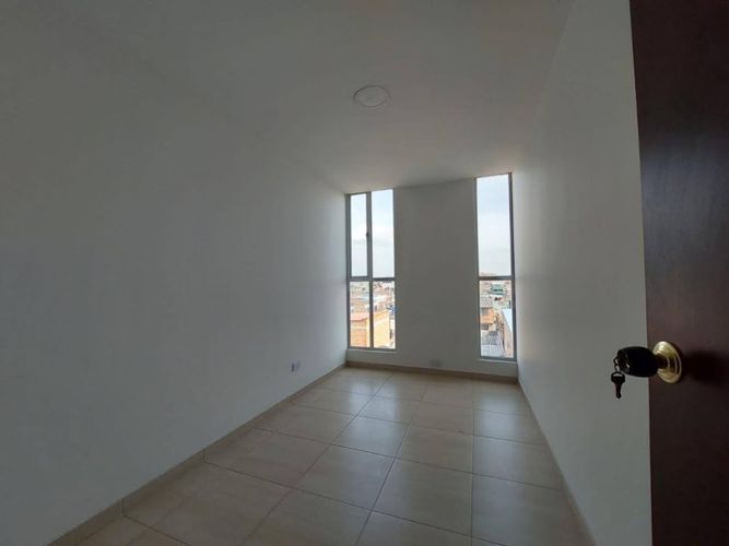 Apartamento de 3 alcobas en venta en Olaya, Bogotá, 70 m² · foto 12 de 14