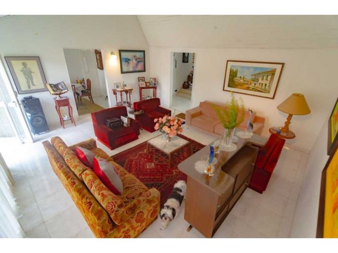 Casa de 3 alcobas en venta en Los Cedros, Bogotá, 182 m² · foto 3 de 24