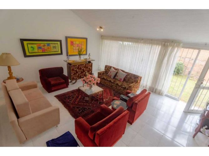 Casa de 3 alcobas en venta en Los Cedros, Bogotá, 182 m² · foto 4 de 24