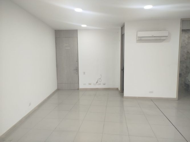 Oficina en venta en El Poblado, Medellín, 58 m² · foto 7 de 10