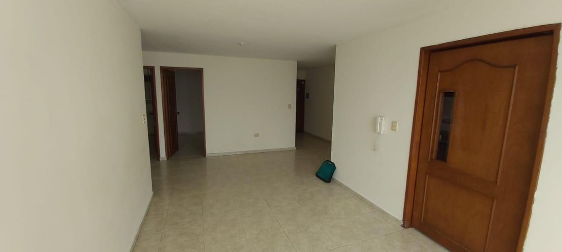 Apartamento de 3 alcobas en venta en Alarcon, Bucaramanga, 74 m² · foto 5 de 16