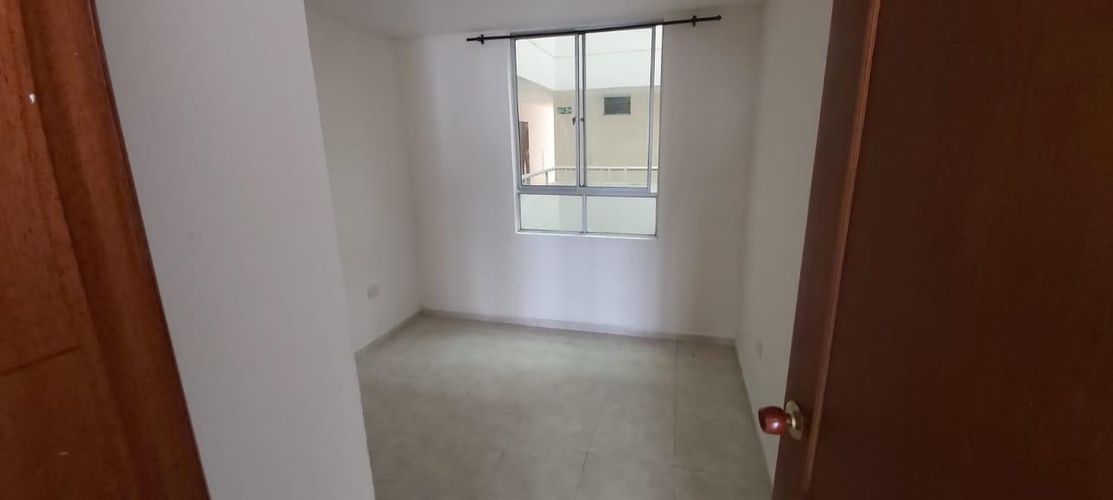 Apartamento de 3 alcobas en venta en Alarcon, Bucaramanga, 74 m² · foto 11 de 16