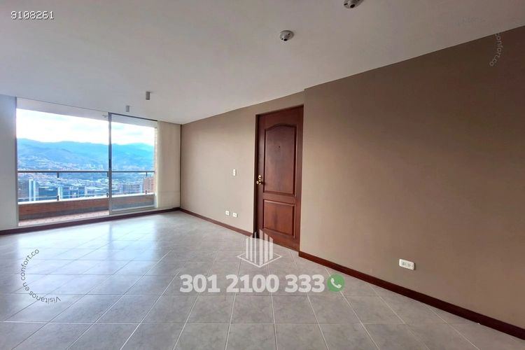Apartamento de 2 alcobas en arriendo en El Castillo, Medellín, 95 m² · foto 3 de 24