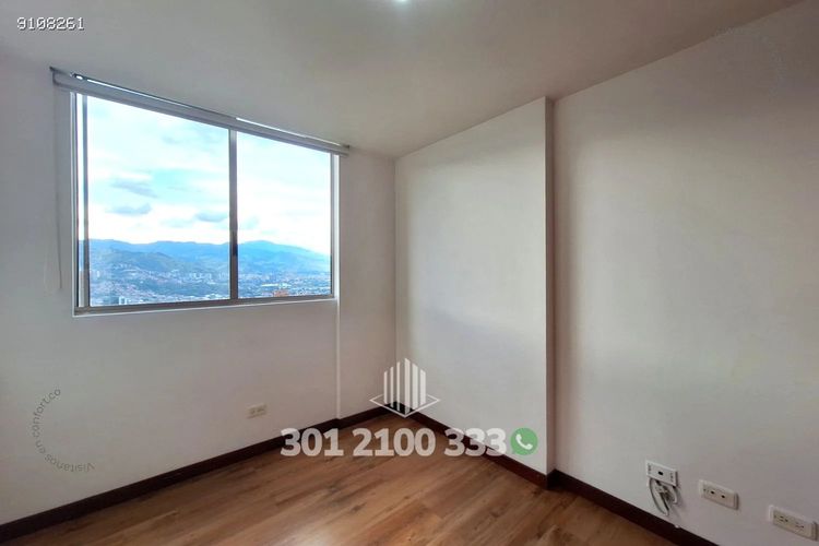 Apartamento de 2 alcobas en arriendo en El Castillo, Medellín, 95 m² · foto 12 de 24