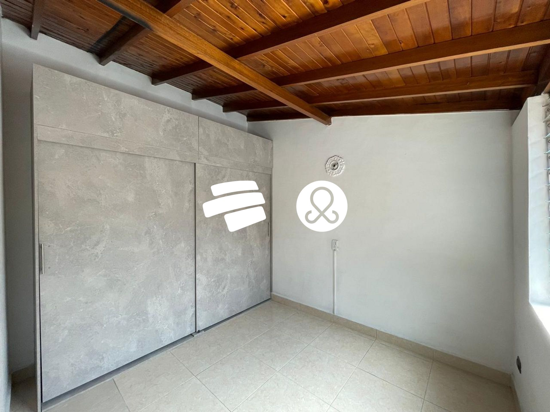 Apartamento en venta en Poblado Del Sur, La Estrella · foto 3 de 8