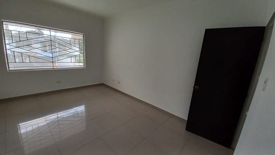 Local en arriendo en Champagnat, Cali, 359 m² · foto 9 de 24