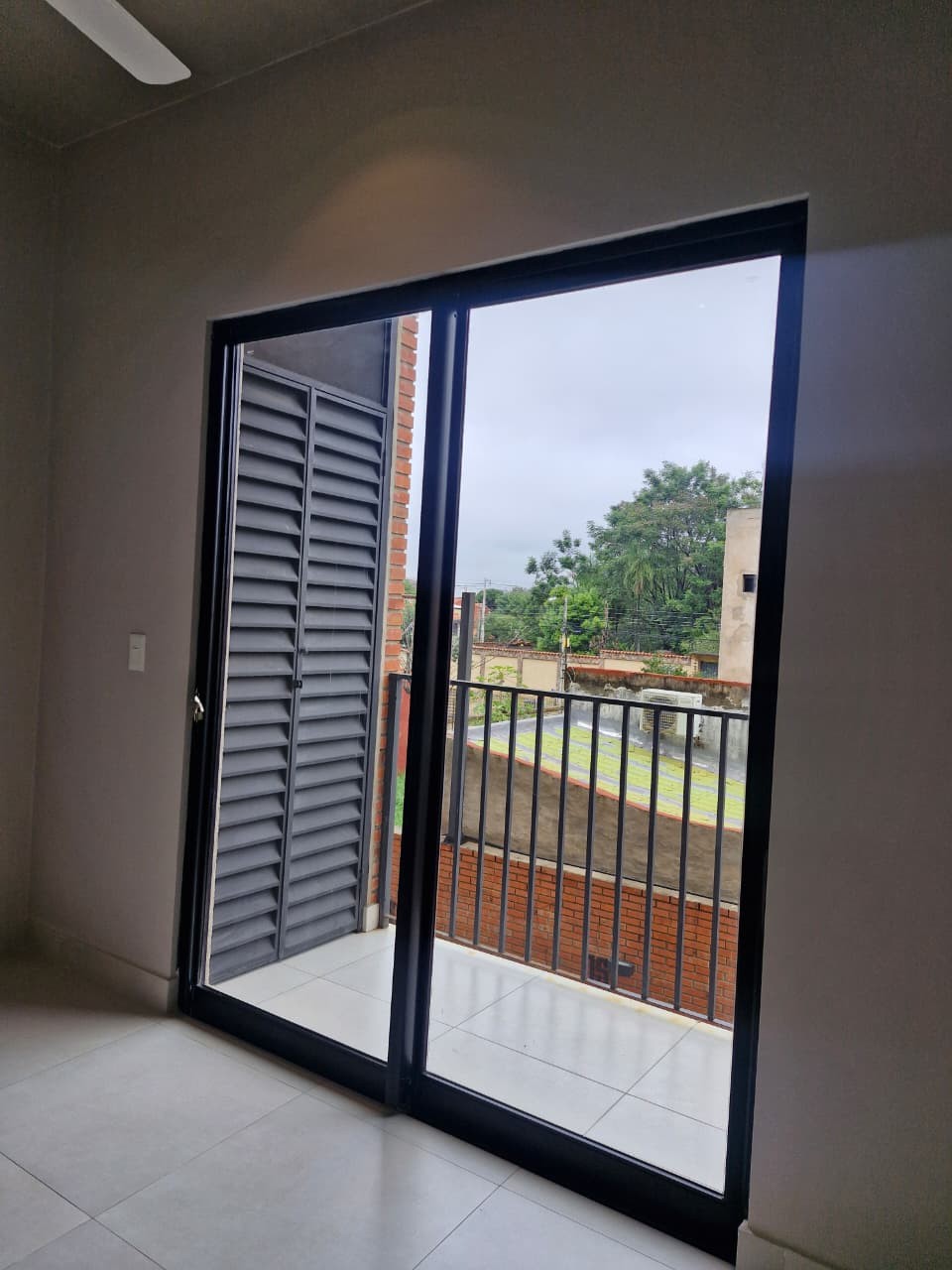 ALQUILO MONAOMBIENTE AMOBLADO EN ZONA UMAX!!! — foto 2
