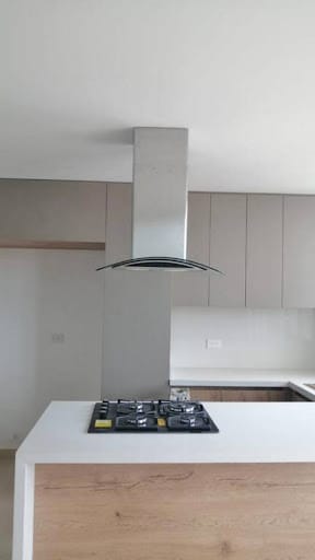 Apartamento de 3 alcobas en arriendo en El Porvenir, Medellín, 90 m² · foto 3 de 14