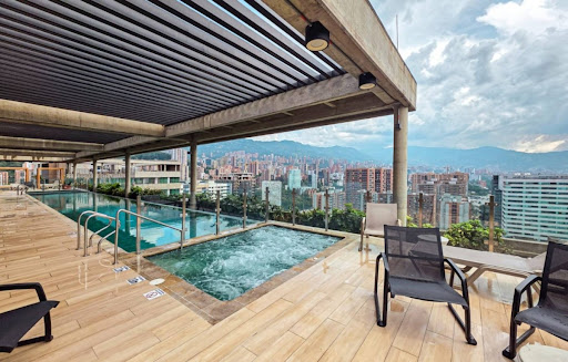 Apartamento en arriendo en Ciudad Del Río, Medellín · foto 7 de 12