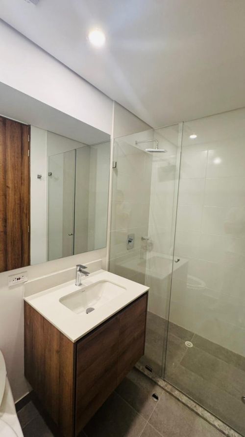Apartamento de 1 alcoba en venta en Cedritos, Bogotá, 56 m² · foto 15 de 15