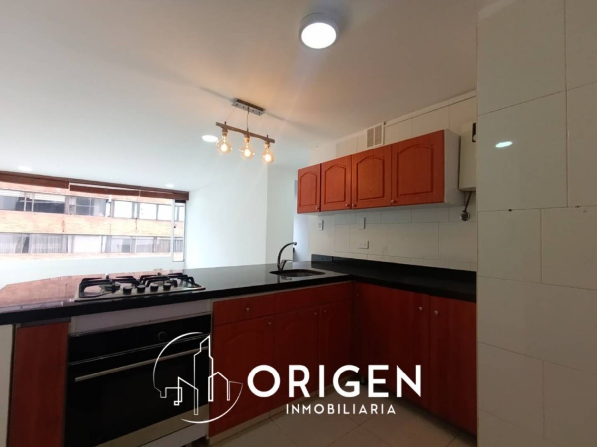 Apartamento en venta en Santa Barbara Alta, Bogotá · foto 13 de 24