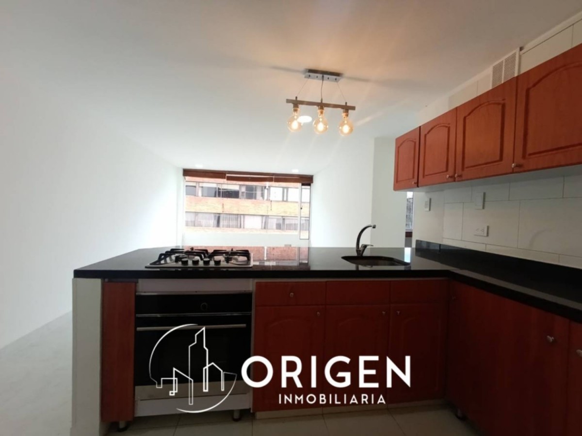 Apartamento en venta en Santa Barbara Alta, Bogotá · foto 14 de 24