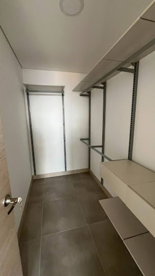 Apartamento de 2 alcobas en arriendo en Los Balsos, Medellín, 87 m² · foto 12 de 15
