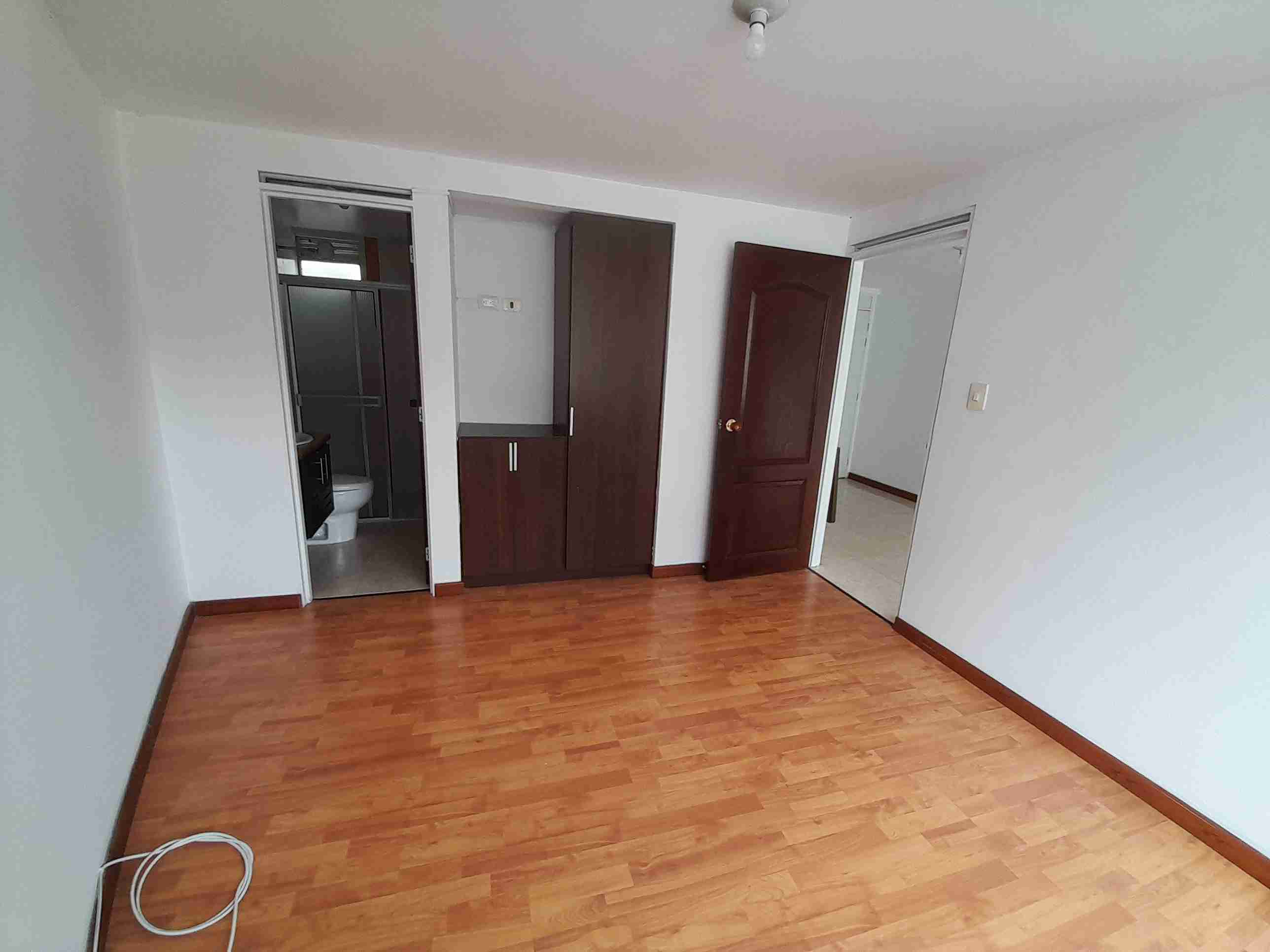 Apartaestudio en venta en Chipre, Manizales · foto 3 de 24