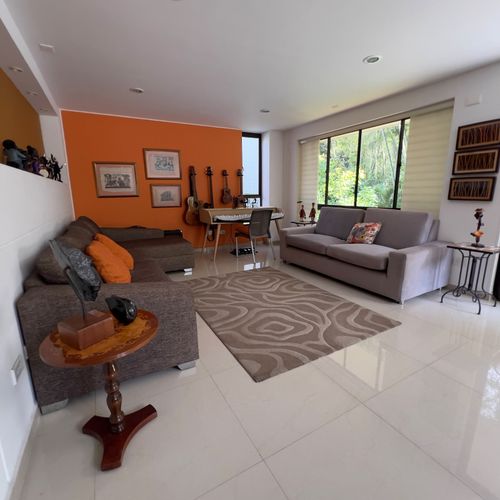 Casa de 5 alcobas en venta en Ruitoque, Floridablanca, 307 m² · foto 12 de 24