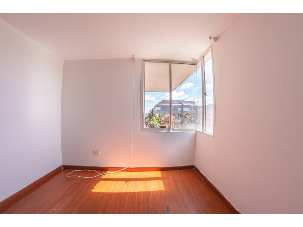 Apartamento en venta en Colina Campestre, Bogotá · foto 2 de 11