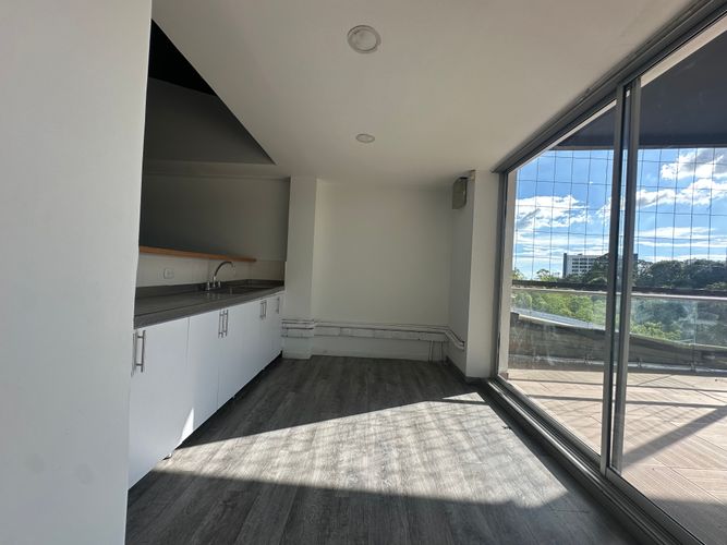 Local en arriendo en Salvador Allende Bajo, Armenia, 390 m² · foto 4 de 19