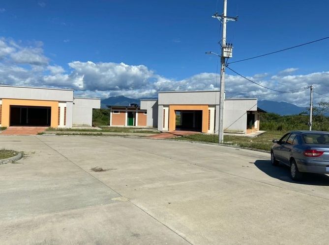 Lote en venta en Amborco, Neiva, 38238 m² · foto 2 de 5