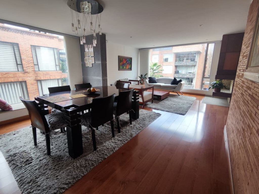 Apartamento en venta en Chicó Alto, Bogotá · foto 6 de 24