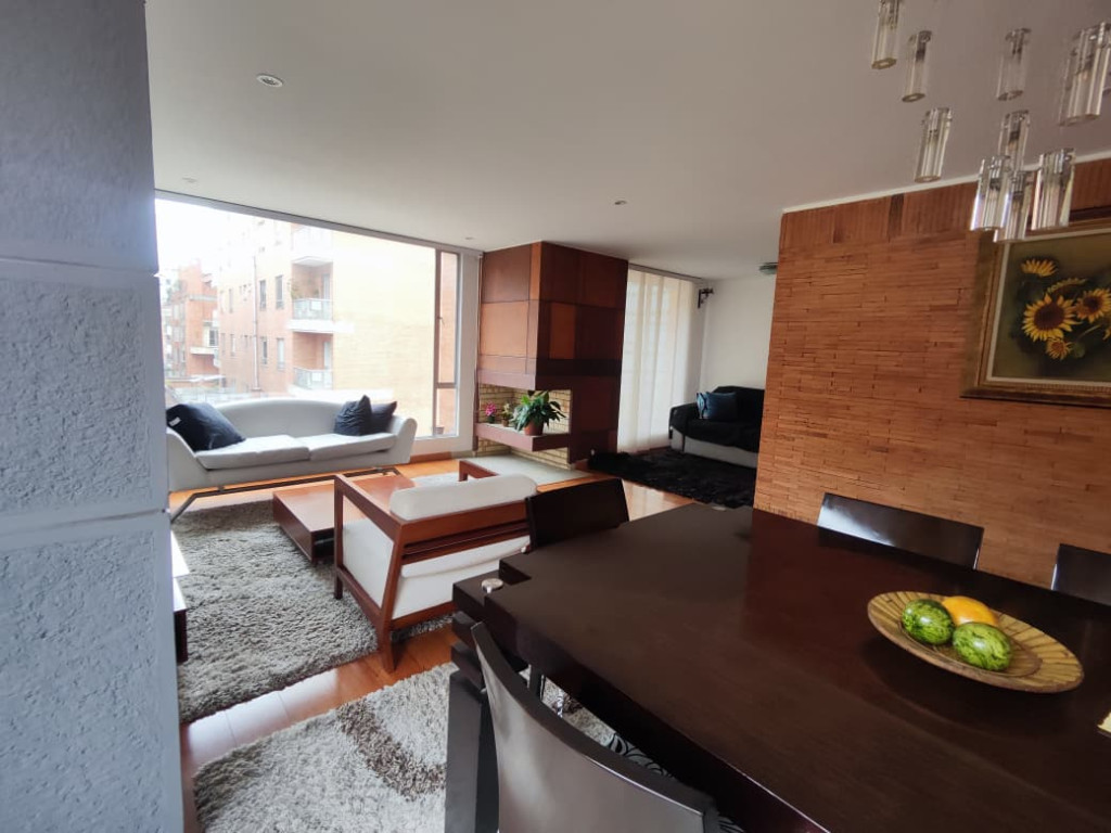 Apartamento en venta en Chicó Alto, Bogotá · foto 7 de 24