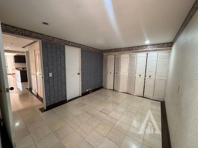 Apartamento en venta en El Poblado, Medellín · foto 10 de 24