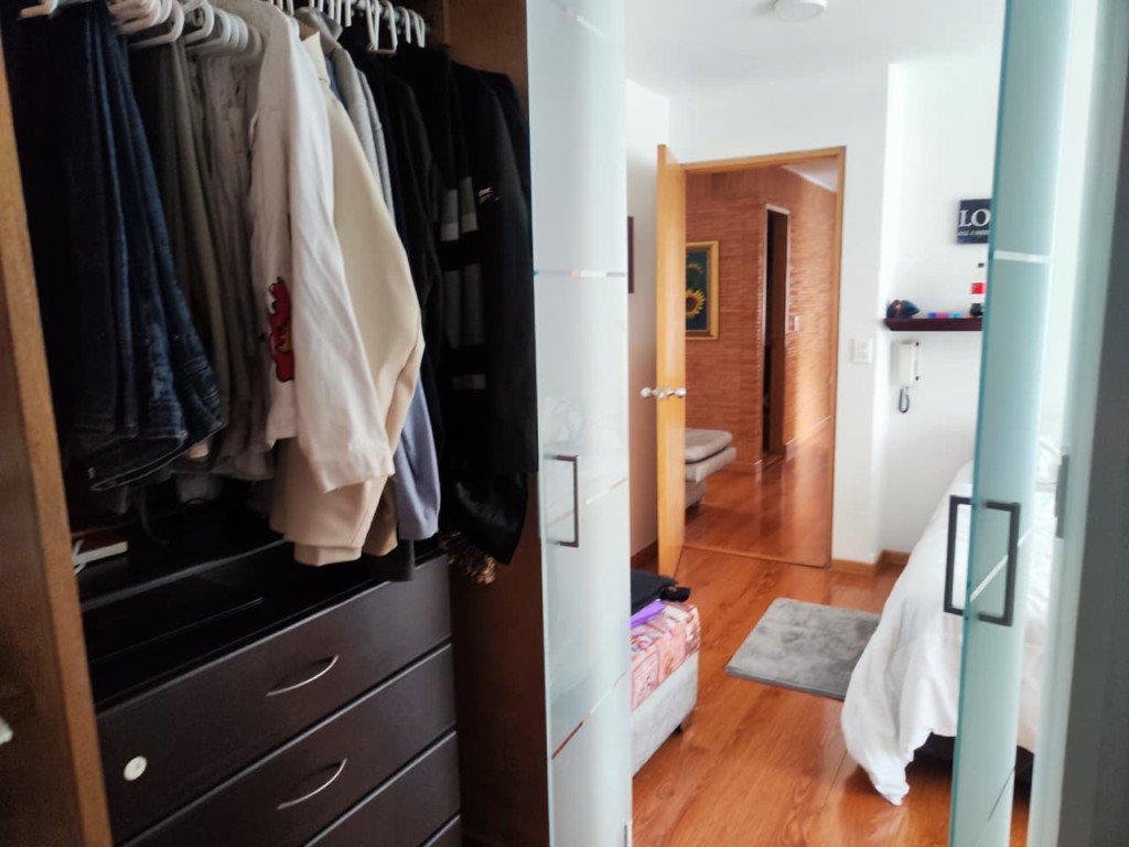 Apartamento en venta en Chicó Alto, Bogotá · foto 22 de 24