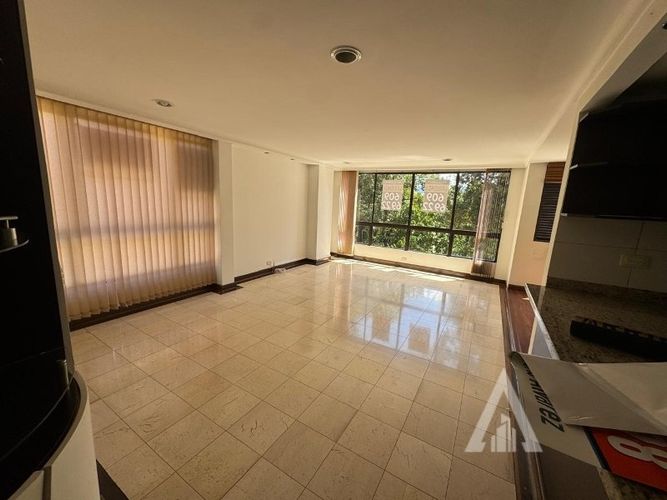 Apartamento en venta en El Poblado, Medellín · foto 19 de 24