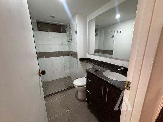 Apartamento en venta en El Poblado, Medellín · foto 22 de 24