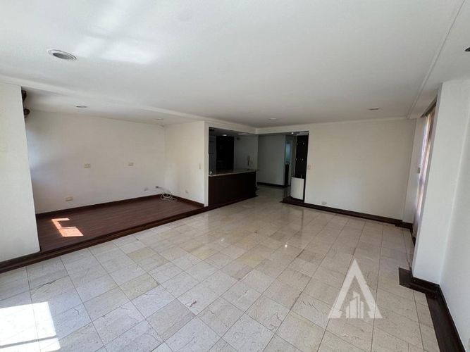 Apartamento en venta en El Poblado, Medellín · foto 23 de 24