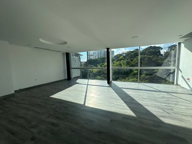 Local en venta en Salvador Allende Bajo, Armenia, 390 m² · foto 2 de 24