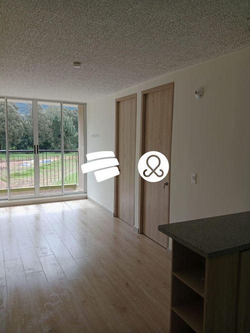 Apartamento de 3 alcobas en venta en Zipaquirá · foto 2 de 9