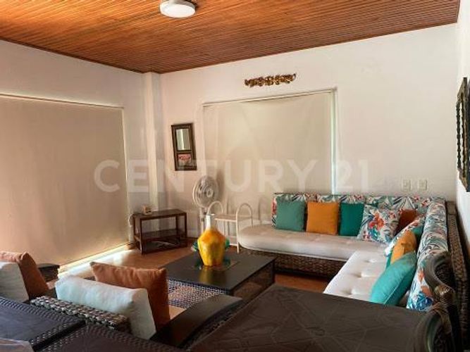Casa de 5 alcobas en venta en Montecarlo, Villavicencio, 300 m² · foto 7 de 18