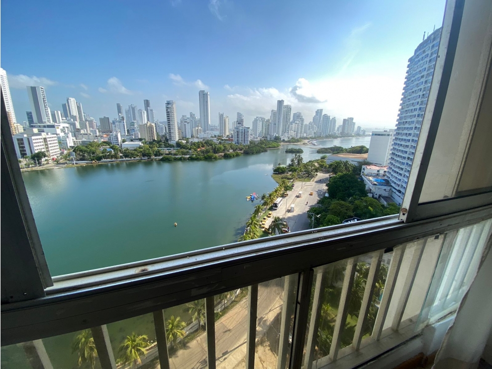 Departamento en venta con baja de precio en El laguito