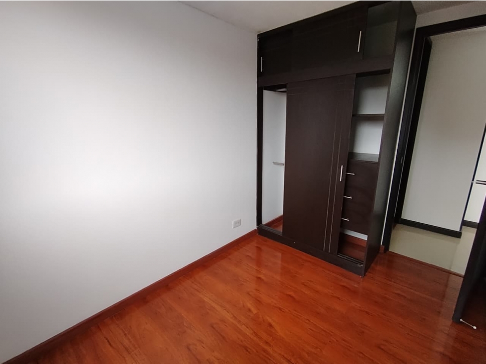 Apartamento en venta en Cr Belverde Et Ii, Mosquera · foto 10 de 20