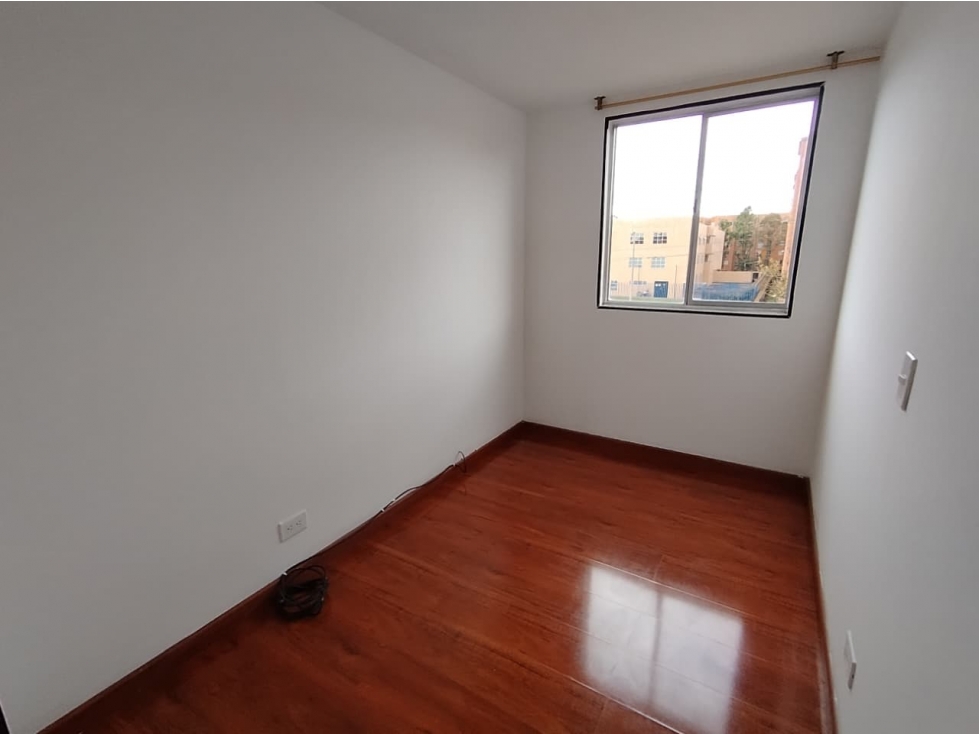 Apartamento en venta en Cr Belverde Et Ii, Mosquera · foto 13 de 20