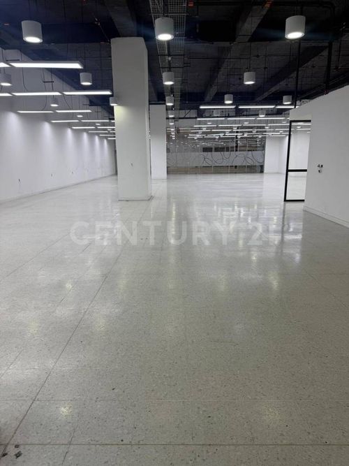 Local en arriendo en Guatiquia, Villavicencio, 633 m² · foto 3 de 8