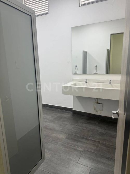 Local en arriendo en Guatiquia, Villavicencio, 633 m² · foto 6 de 8