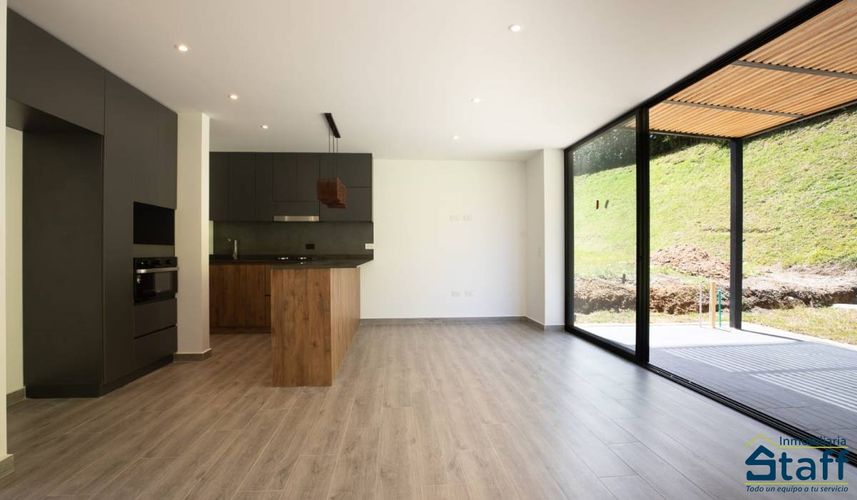 Casa en venta en El Carmen, El Retiro, 159 m² · foto 4 de 24
