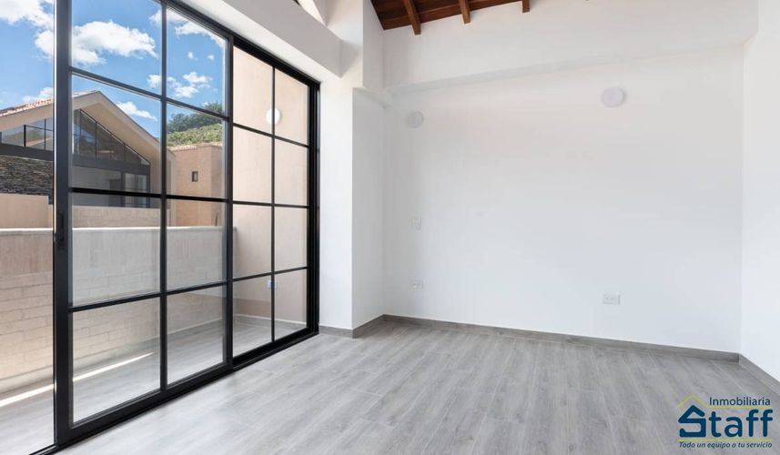 Casa en venta en El Carmen, El Retiro, 159 m² · foto 8 de 24