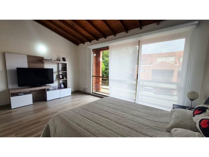 Casa en venta en Gratamira, Bogotá · foto 13 de 23