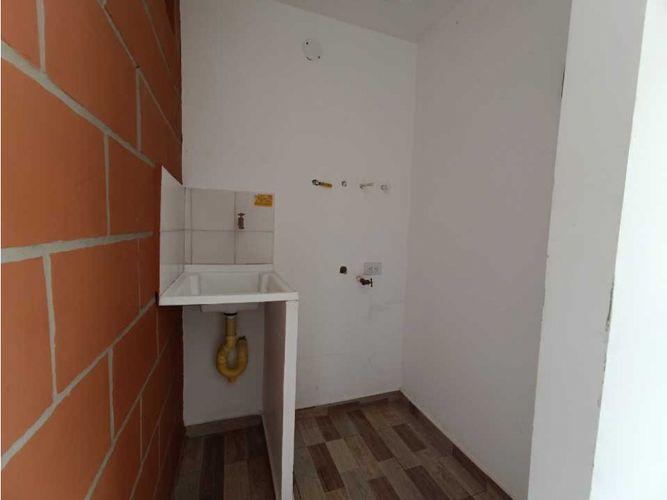 Apartamento de 2 alcobas en venta en La Gabriela, Bello, 35 m² · foto 8 de 13