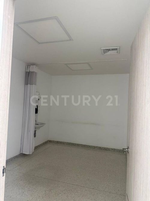 Local en arriendo en Guatiquia, Villavicencio, 948 m² · foto 9 de 10