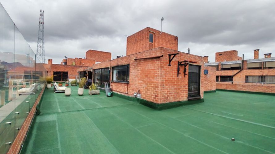 Apartamento de 3 alcobas en venta en Santa Barbara Occidental, Bogotá, 168 m² · foto 12 de 22