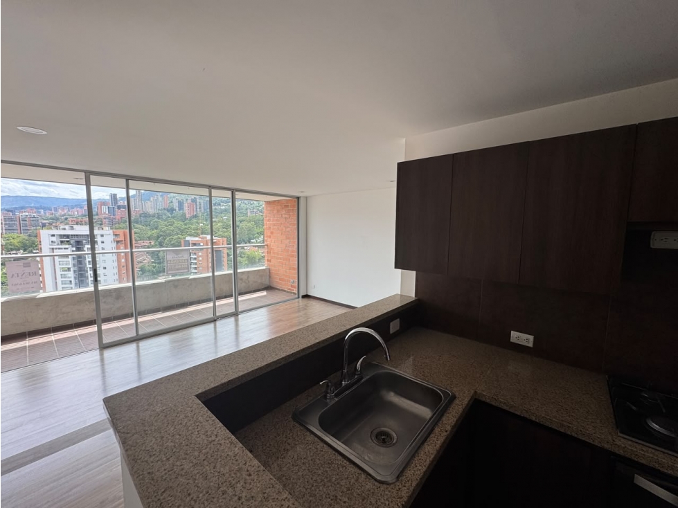 3BR Apartment in Loma del Esmeraldal (90 m²) - 2