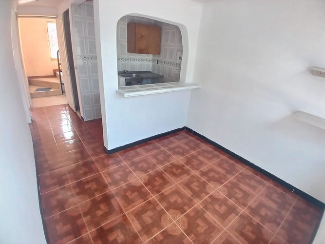 Casa de 6 alcobas en venta en Atahualpa, Bogotá, 200 m² · foto 12 de 13